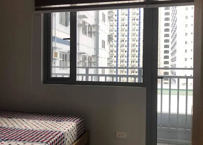 Grass Residences Tower 5 * Manila